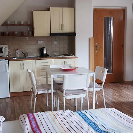 Odmeny U Trebone Apartment
